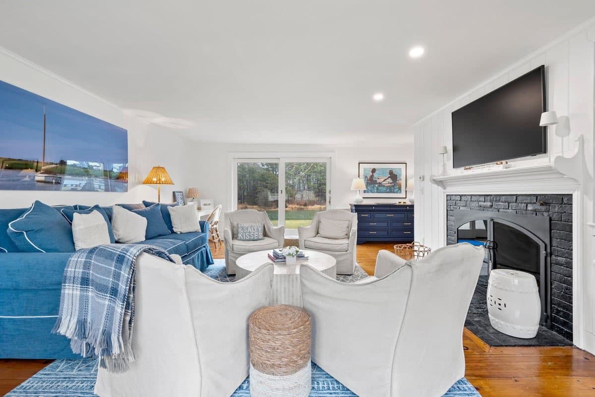 Shore Thing - Image 2