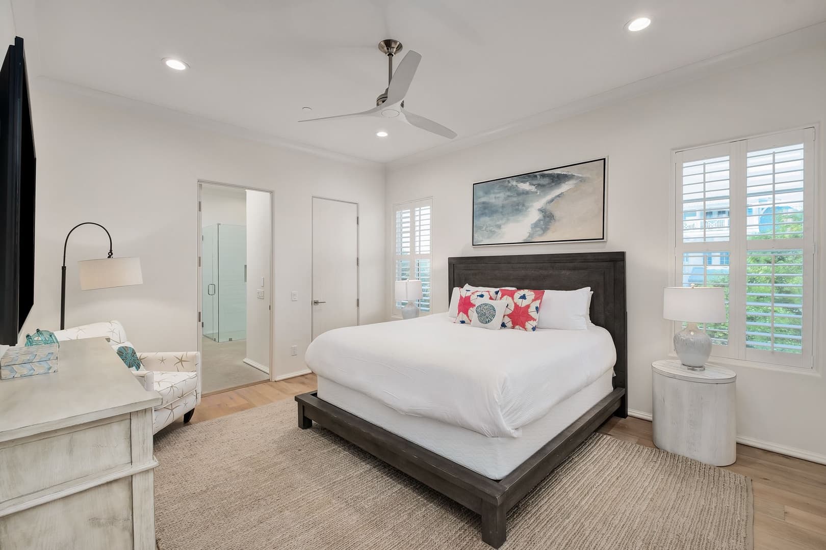 Dogwood Lookout - Image 33