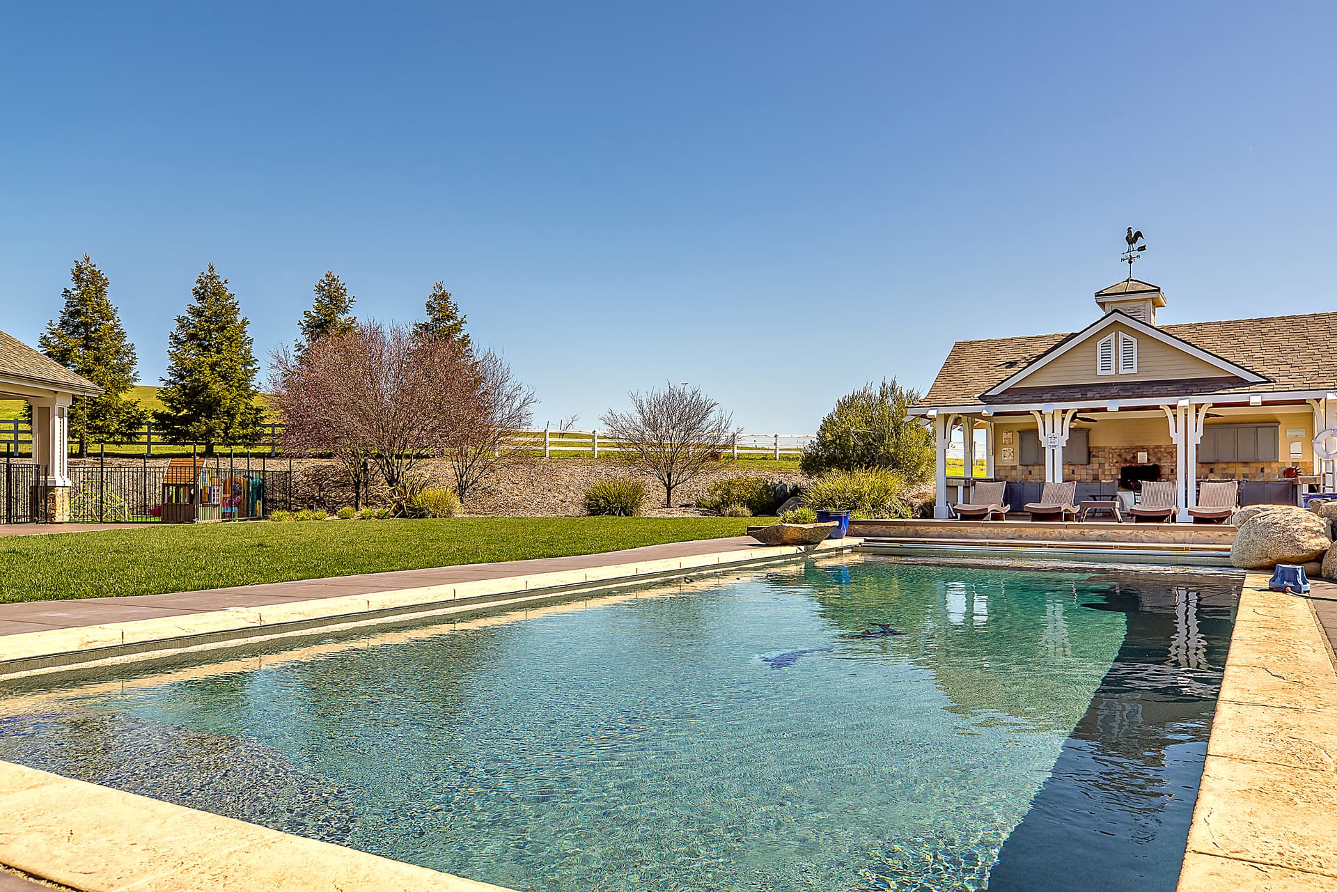 Frontier Farmhouse - Image 52