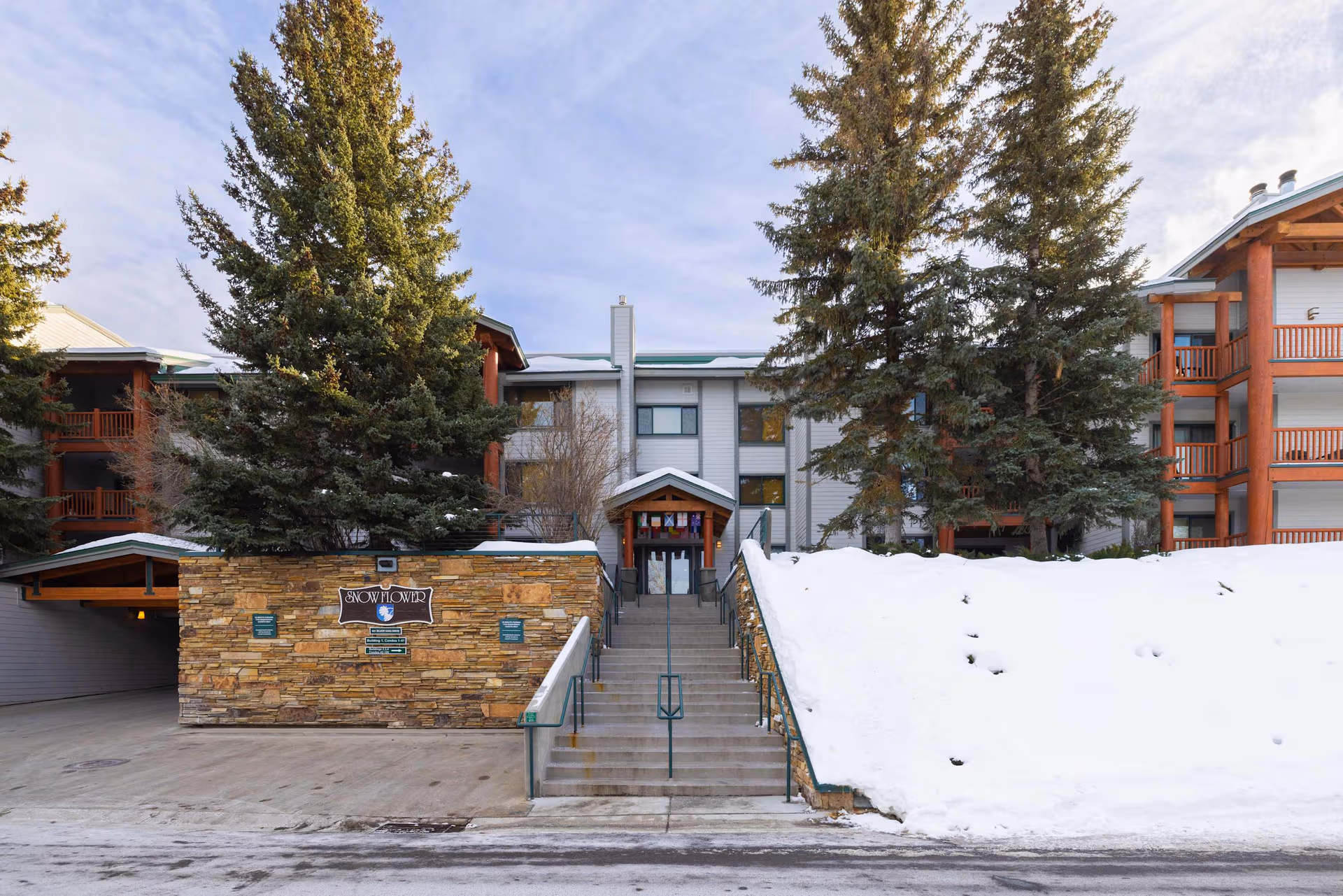 Powder View Chalet - Image 27