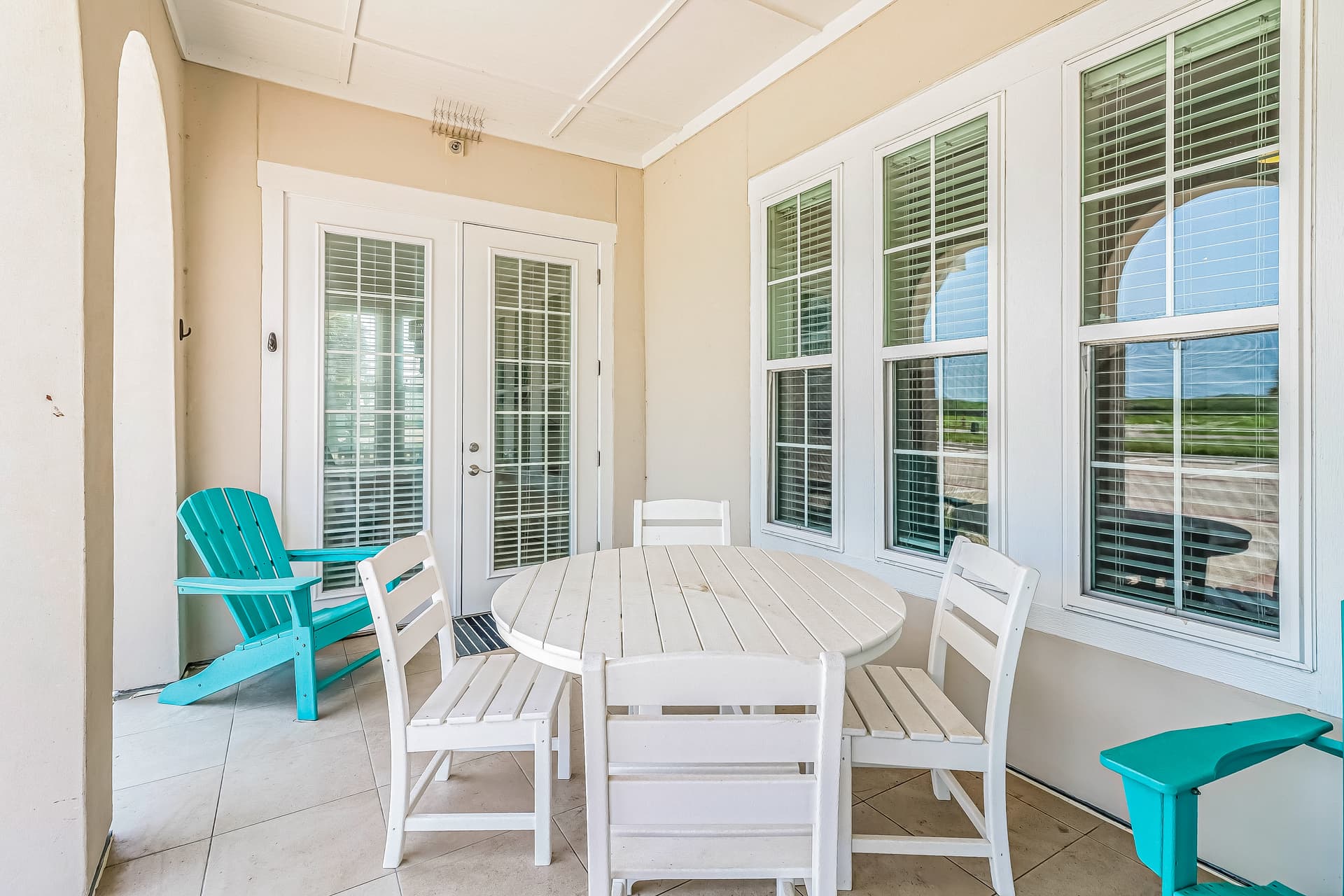 Shorely the Best - Image 3