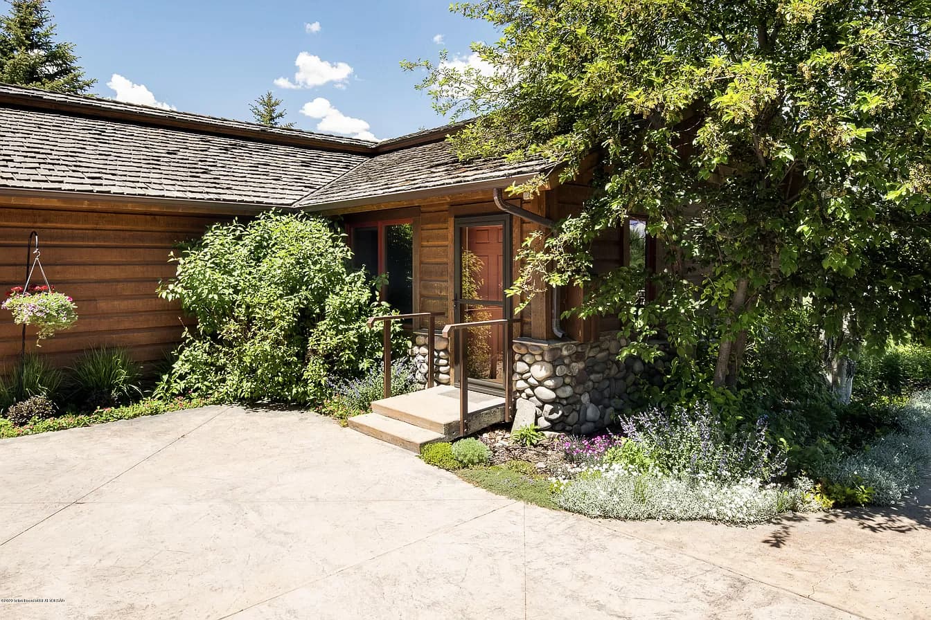 Sage Springs - Image 45