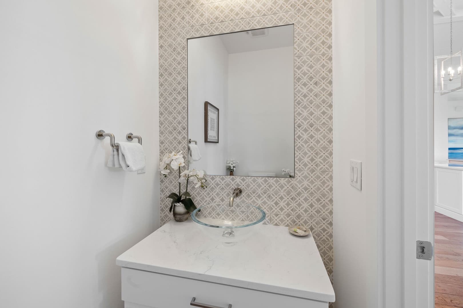 Eyes on Sunrise - Image 62