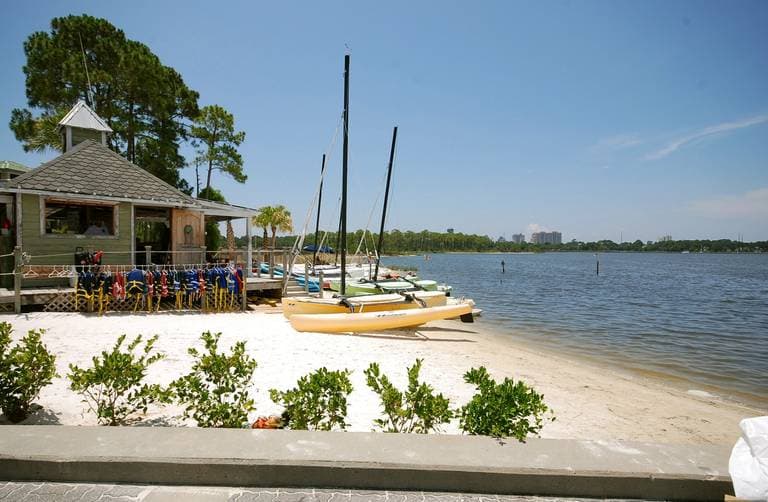 Bayou Townhome - Image 42