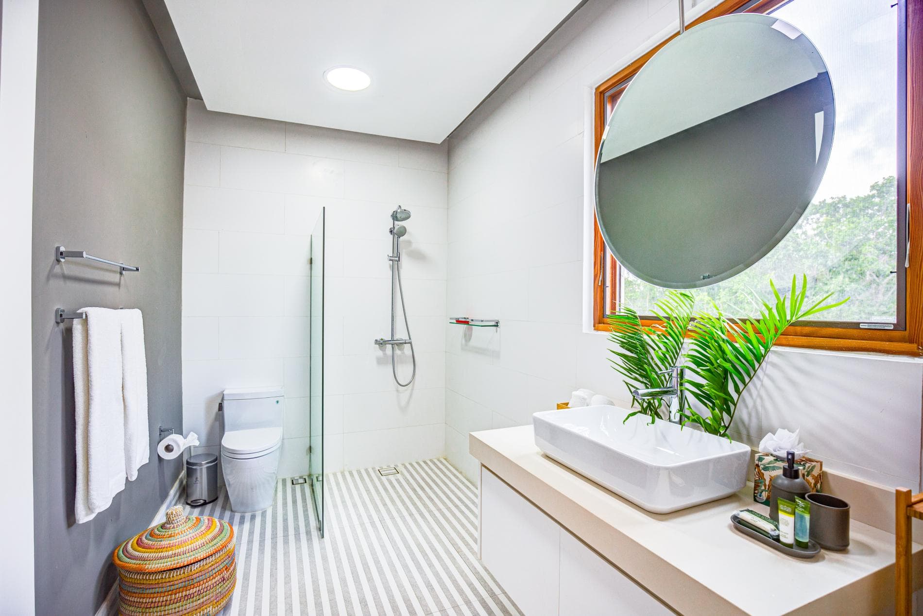 Hacienda Lakefront Villa #A39 - Image 28