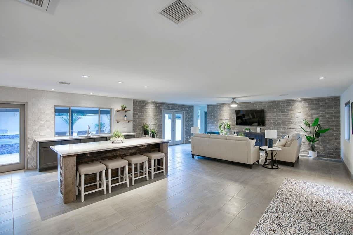 Desert Horizon - Image 13