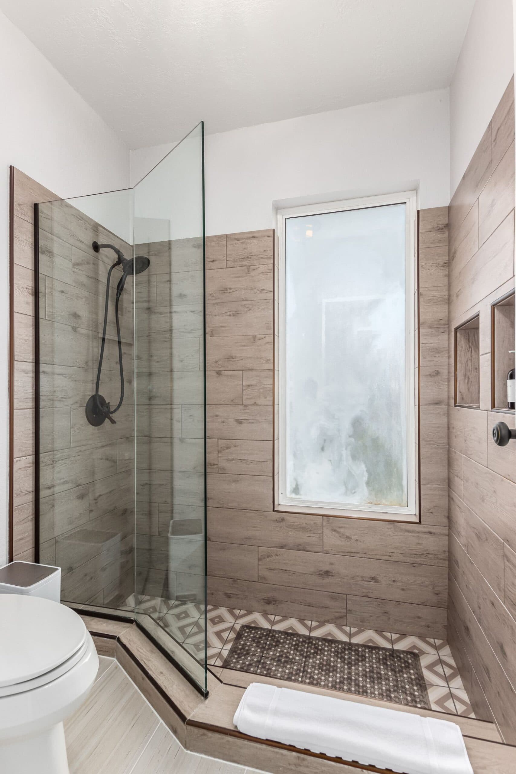 Corrine Family Escape - Image 17