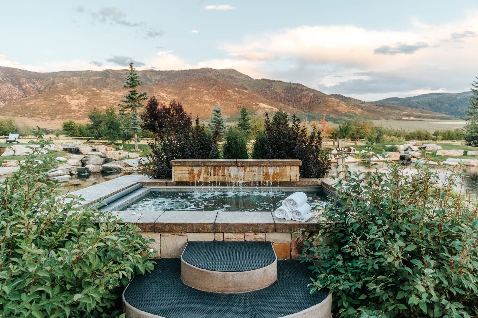 Twilight Moon Ranch - 10 Bedroom - Image 2