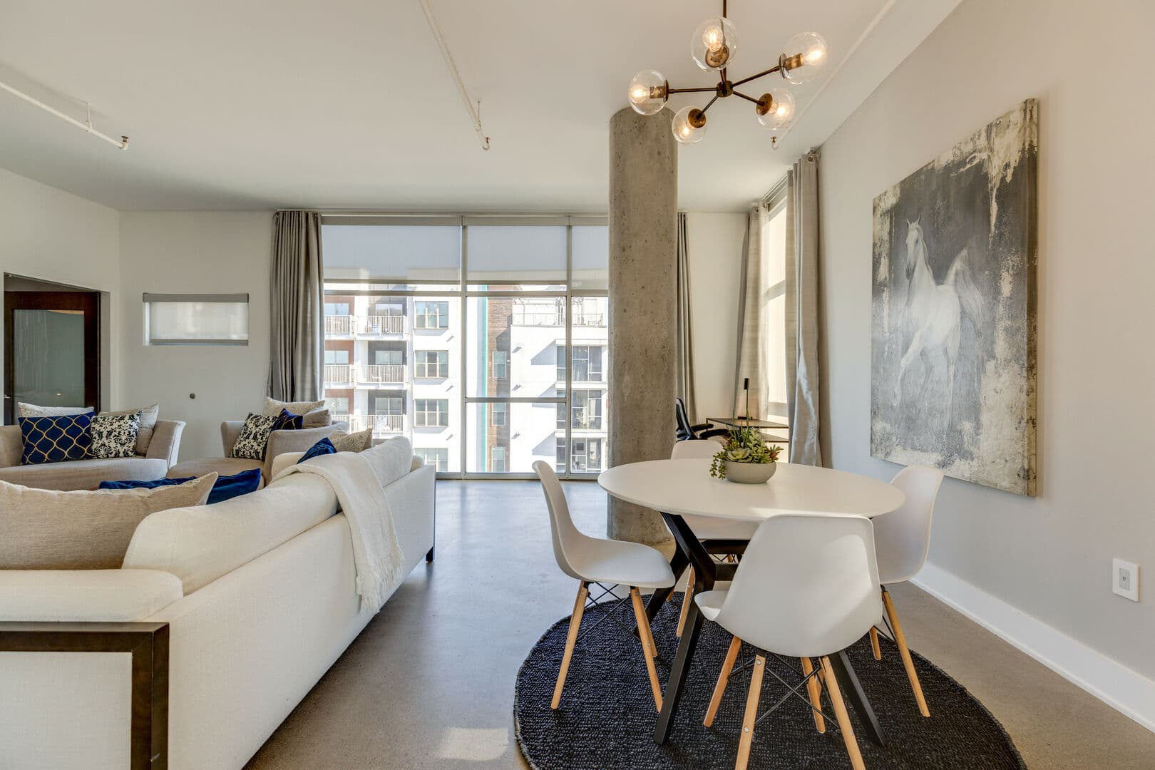 Spring Residence - Image 11