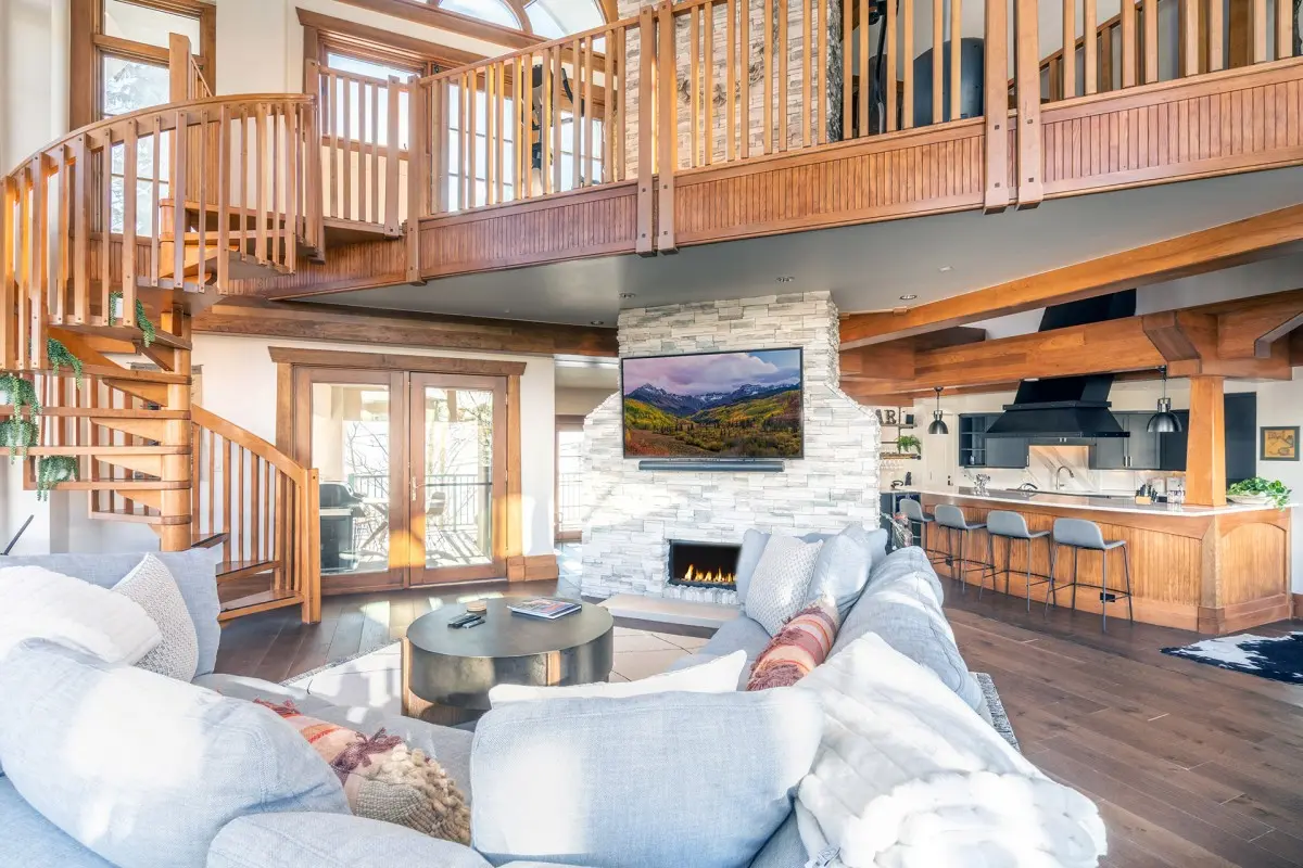 Plaza Tower - Image 4