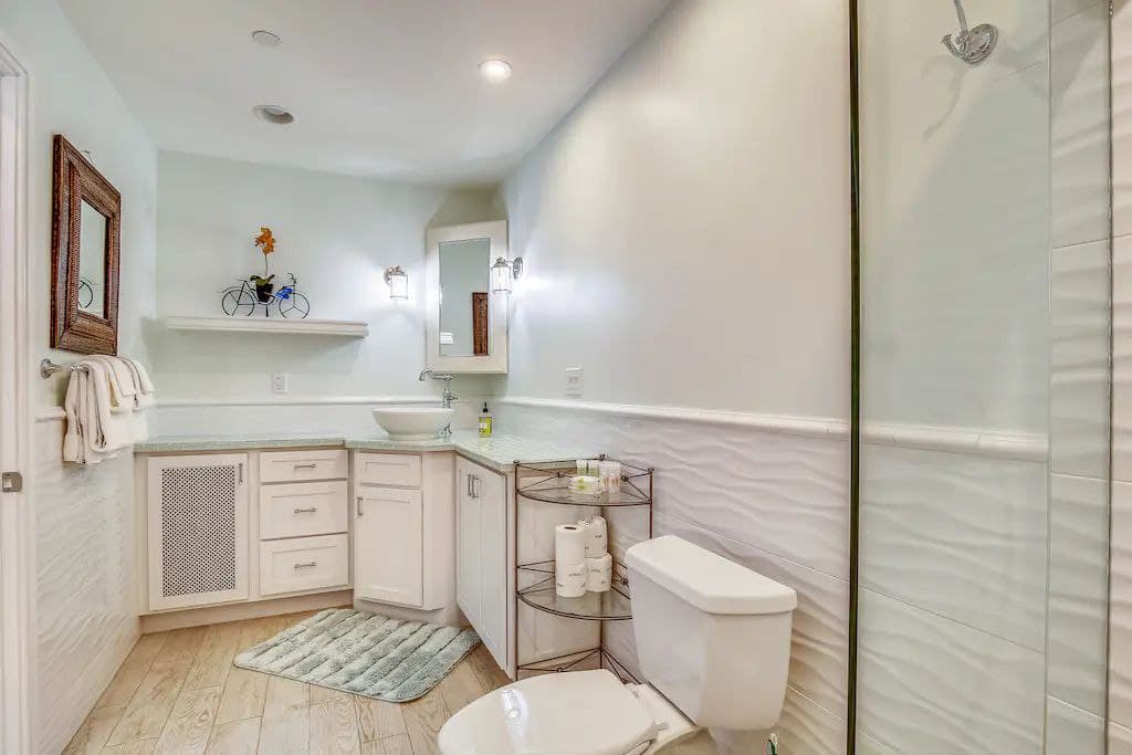 Sunset at Harbour Place - Image 16