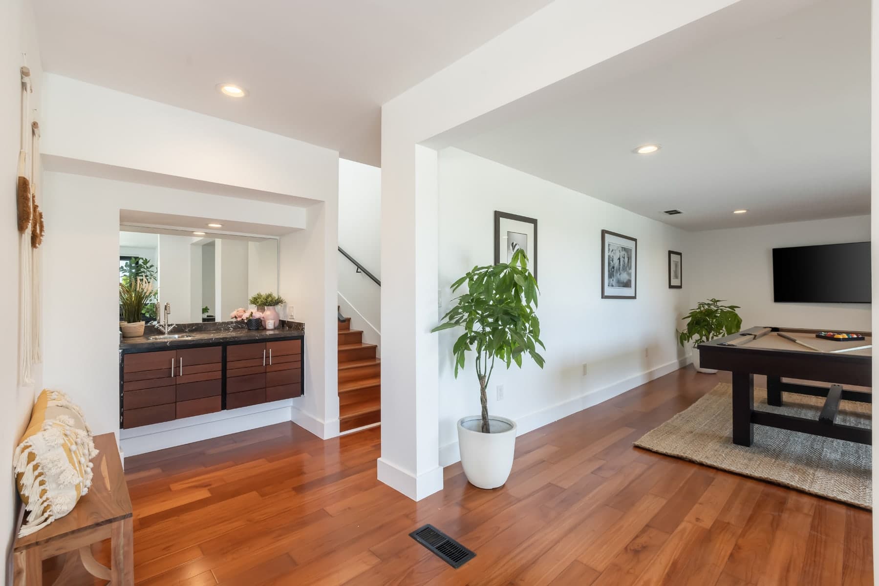 Malibu Sunset Oasis - Image 63