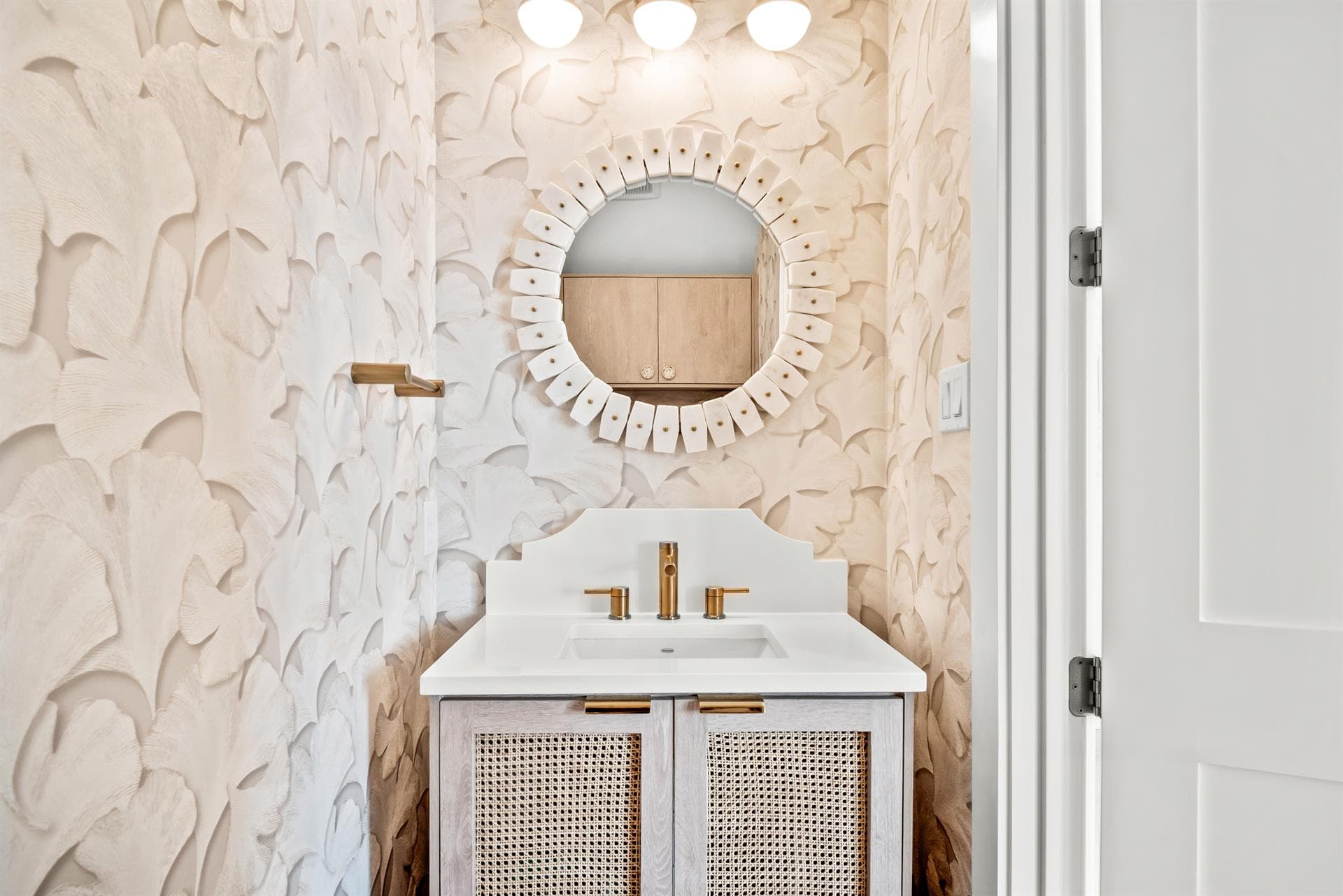 Holiday House - Image 42