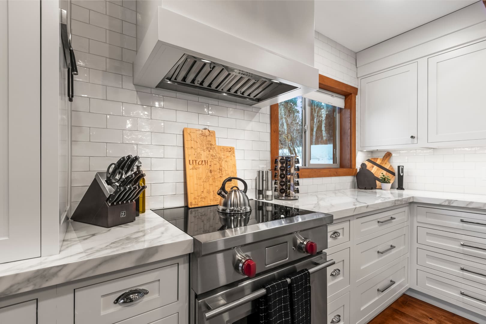 Unforgotten Utopia - Image 24