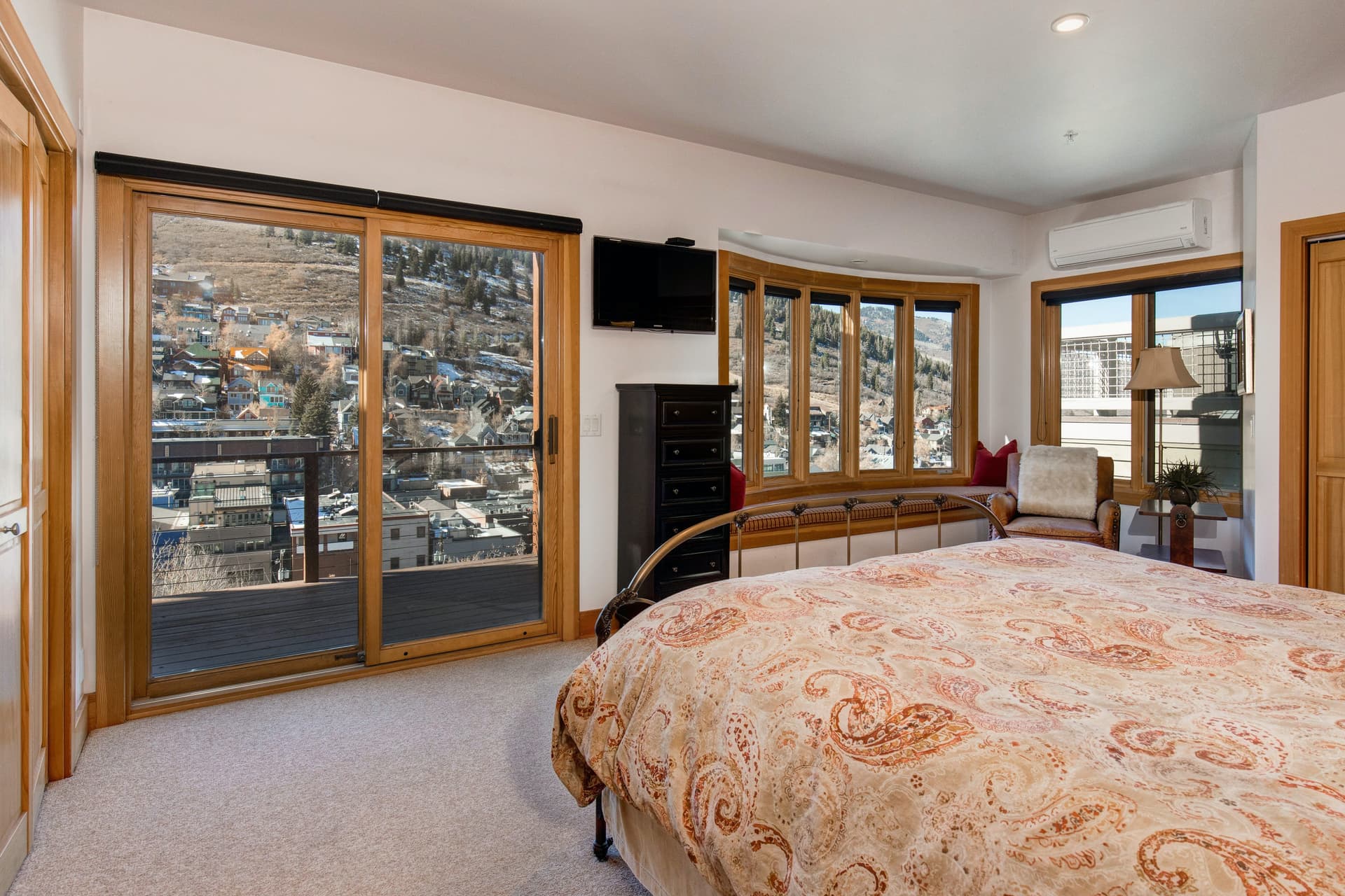 Old Town Overlook House - Image 10