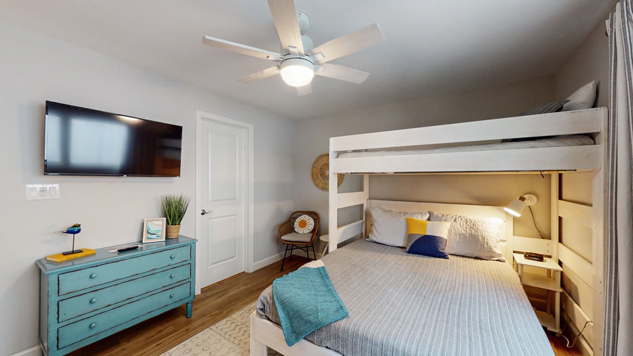 Queens Gant Home - Image 15