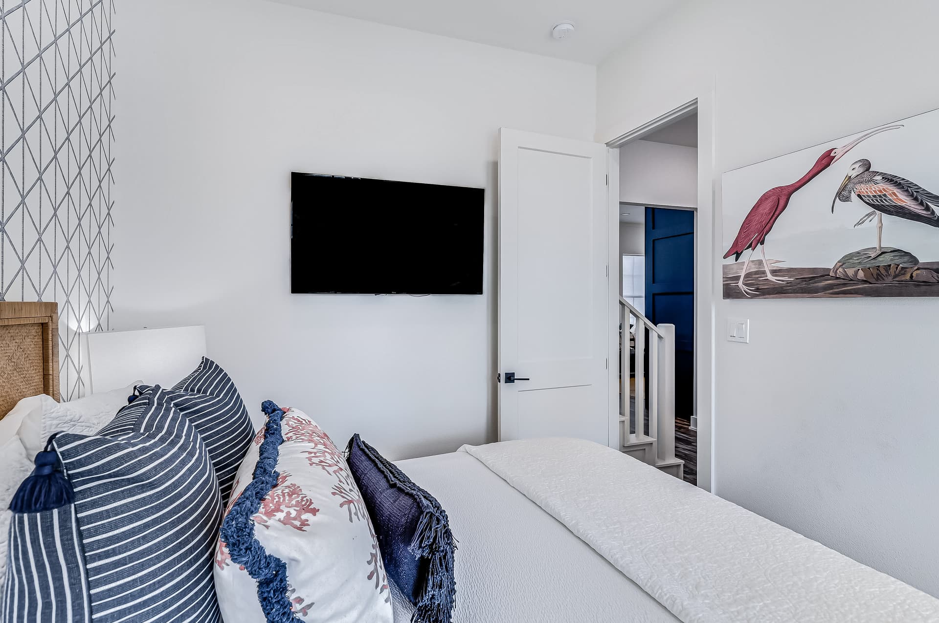 Sunset House - Image 28