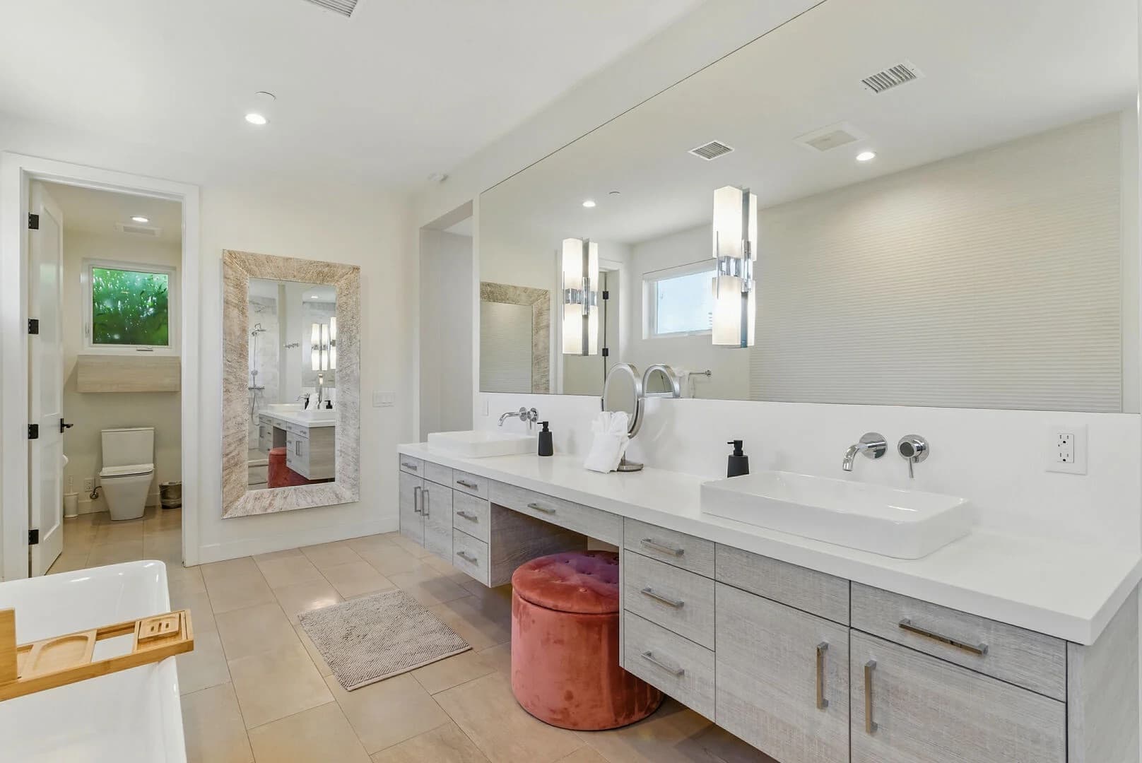 Coastal Paradise - Image 24