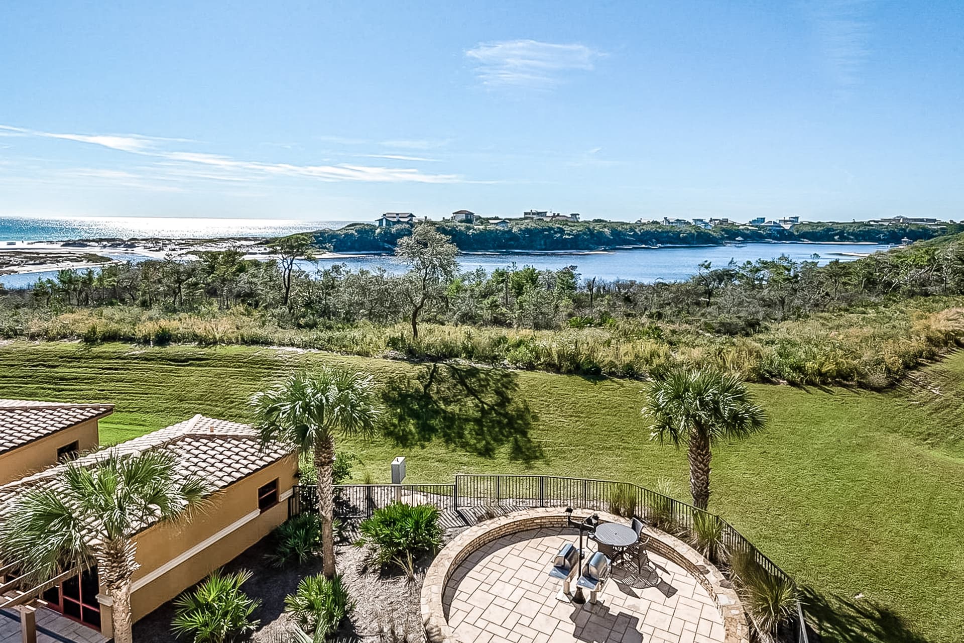 Sanctuary by the Sea 3107 House - Image 31