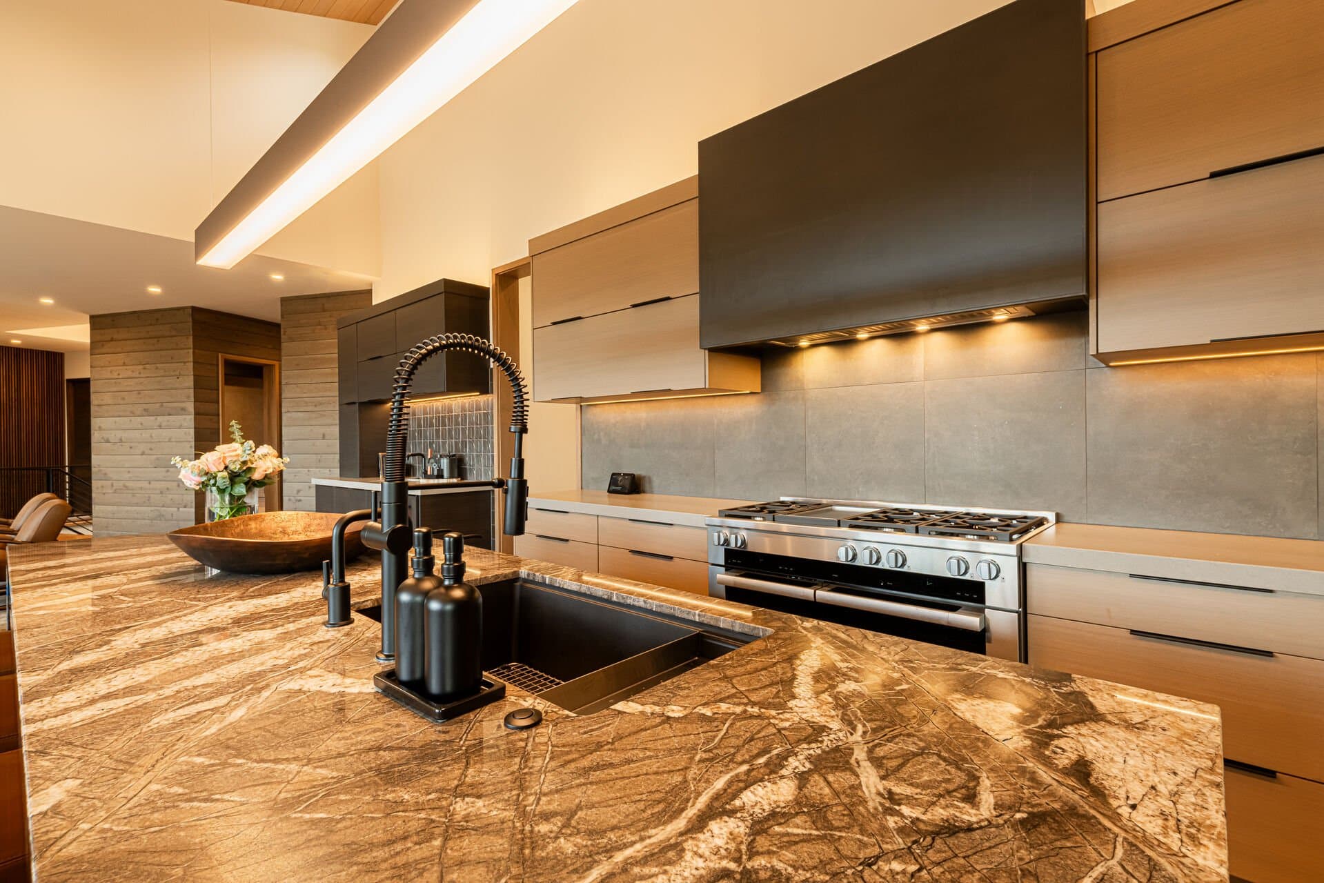 Luxe at Moonshadow - Image 18