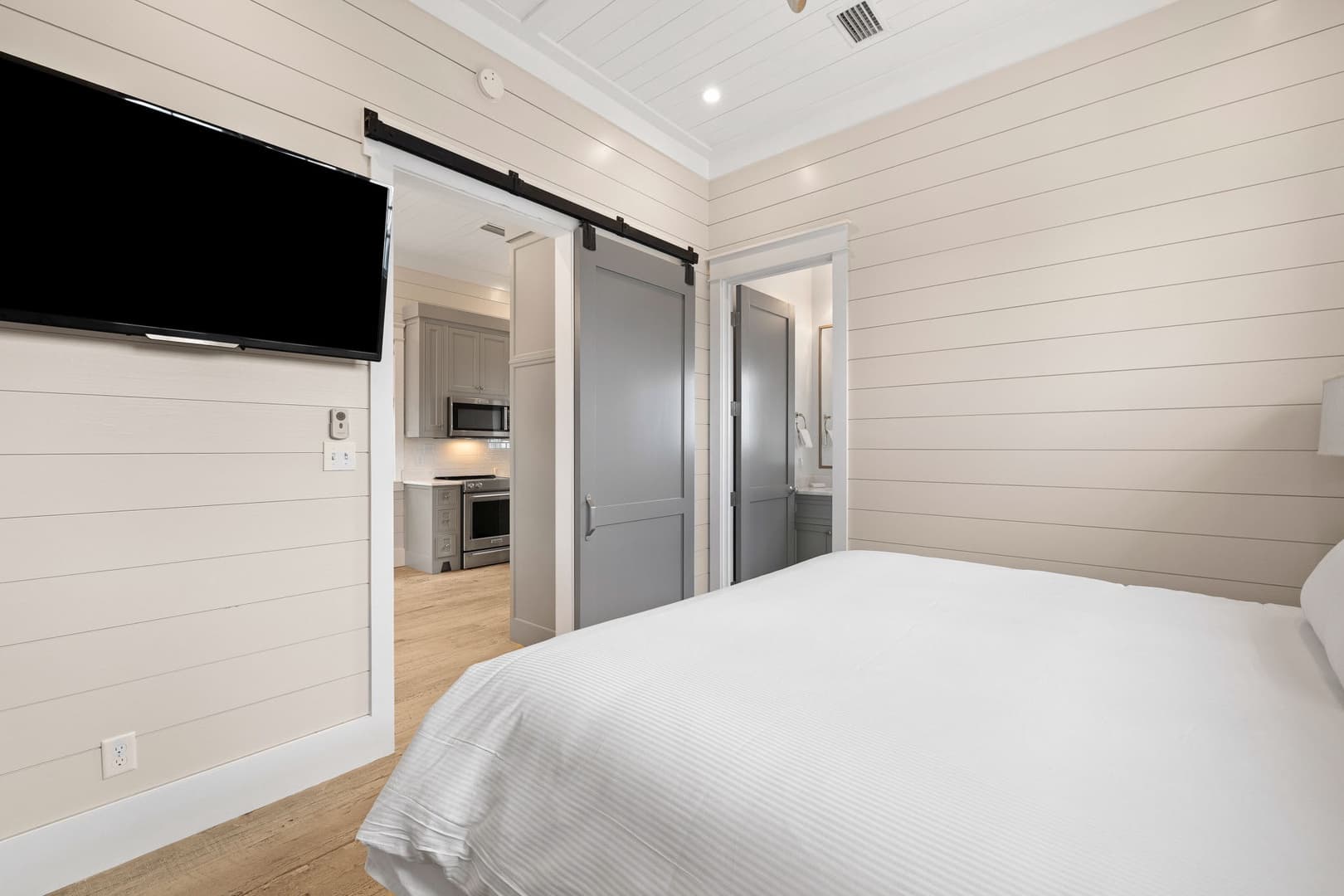 Traveler's Rest - Image 55