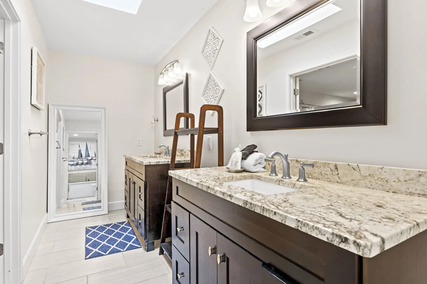 Tropical Retreat - Image 35