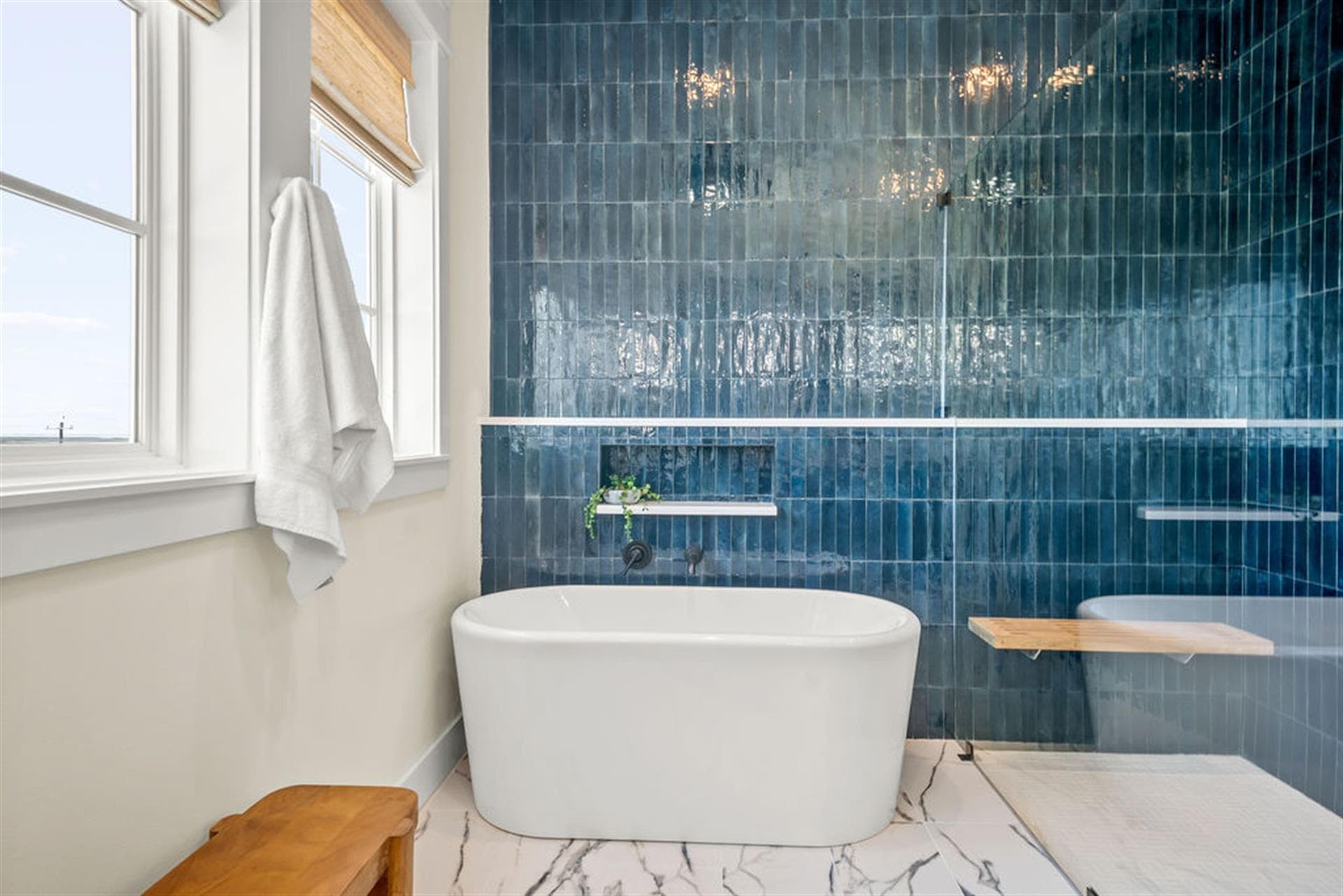 Blue Water Villa - Image 41