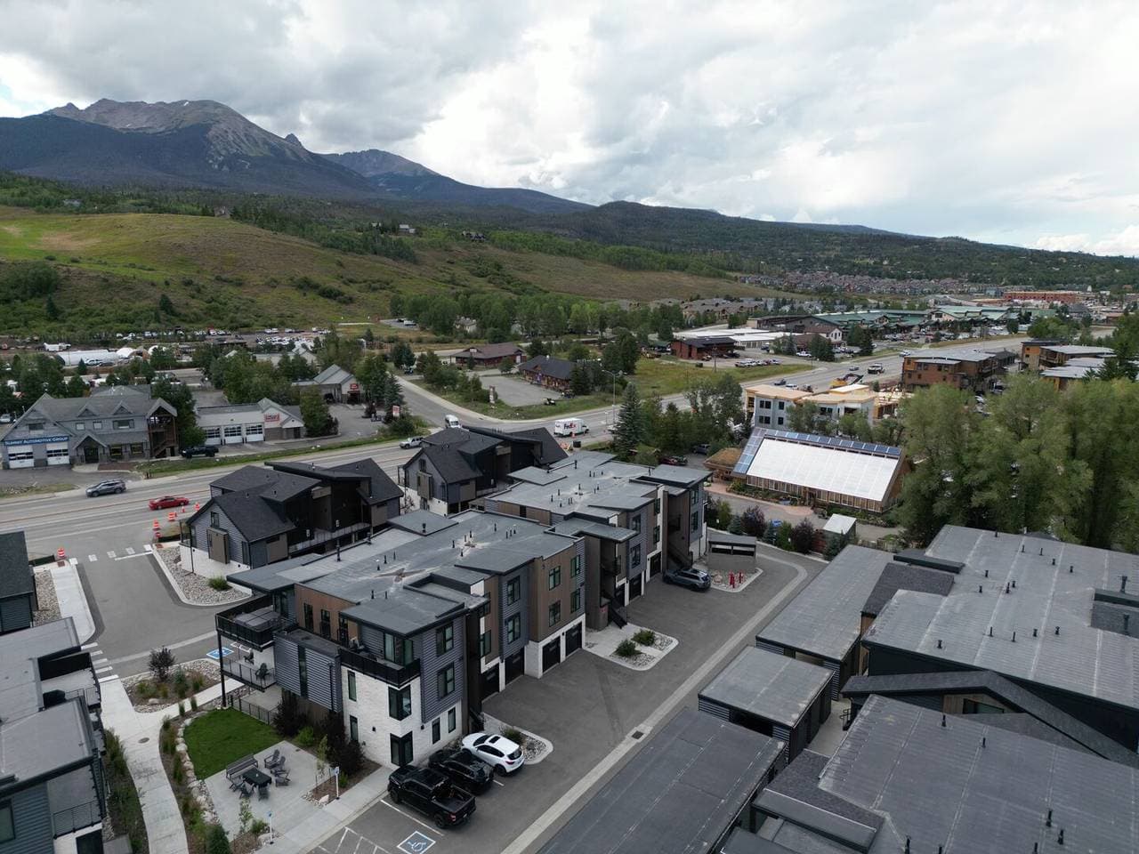 River West #522 - Image 45