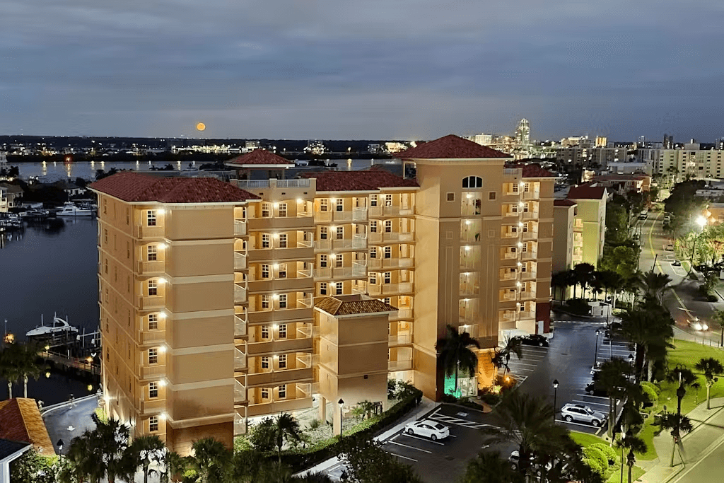 Devon Residence - Image 22