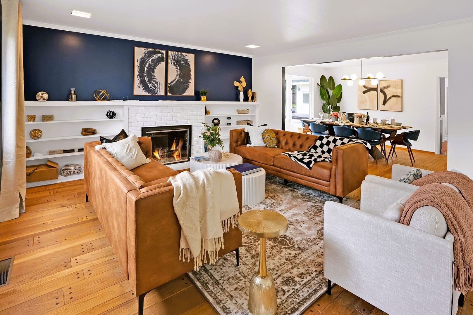 Pebble Modern Home - Image 2