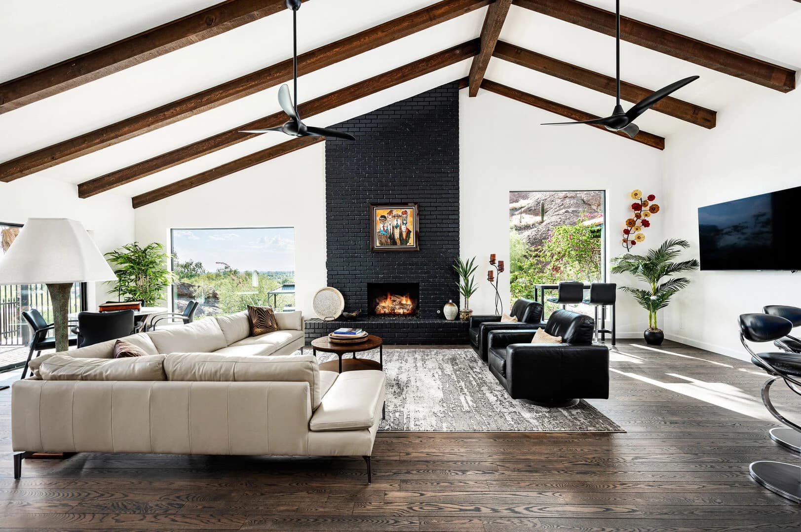 Rock House - Image 4