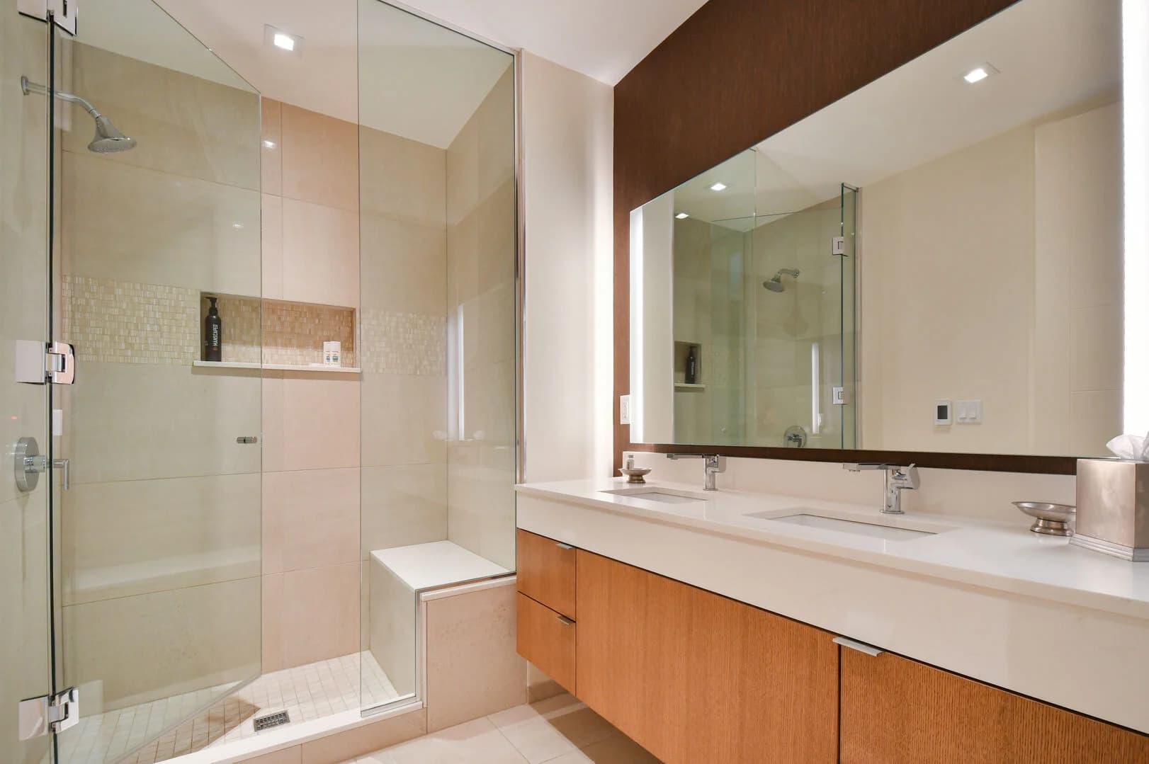 Lift Residence #414 - Image 13