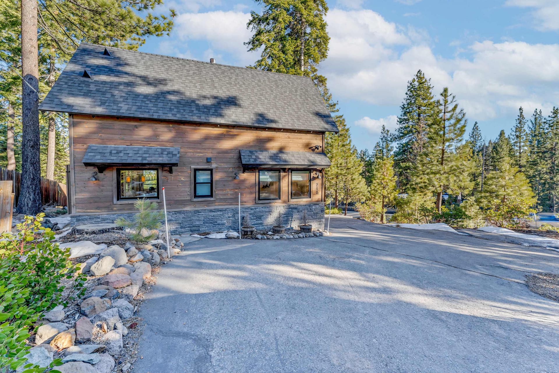 Cozy Carnelian Bay Retreat - Image 21