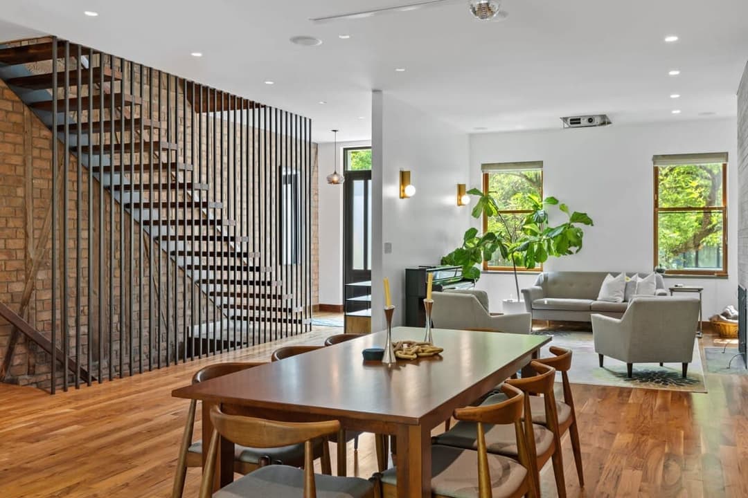 Gates Grove - Image 3