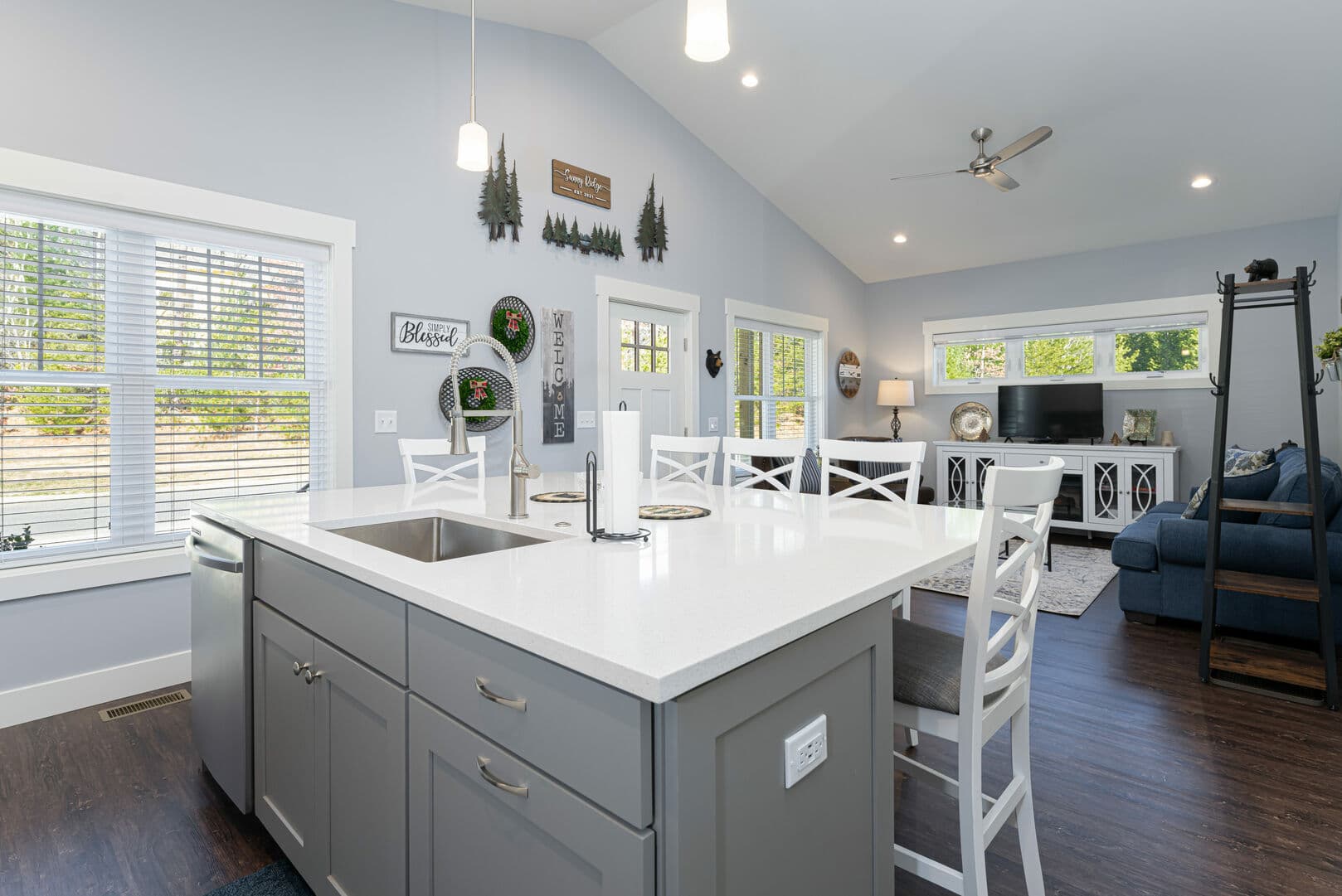 Slide Rock Home - Image 8