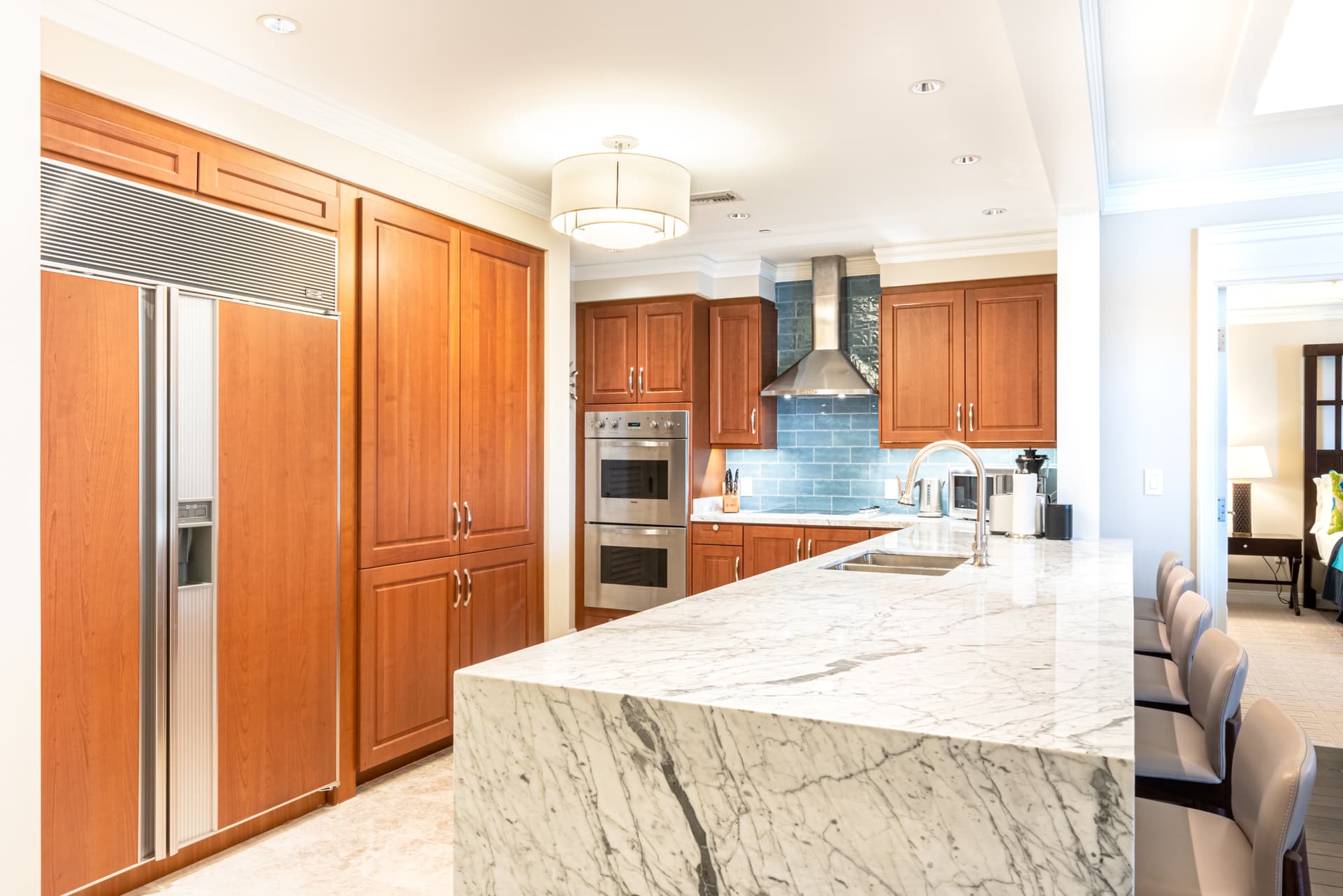 Ritz-Carlton Residence #609 - Image 4