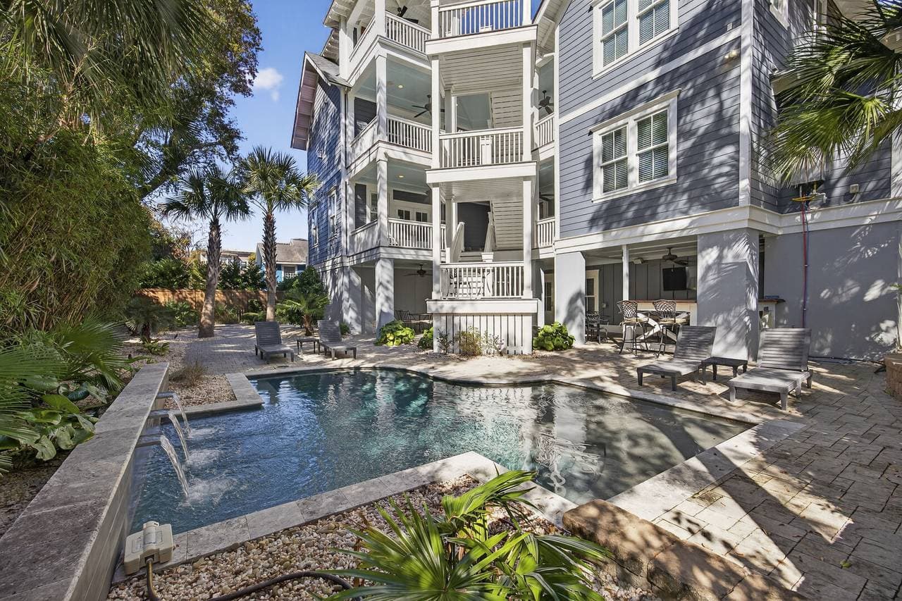 Blue Heron - Image 39