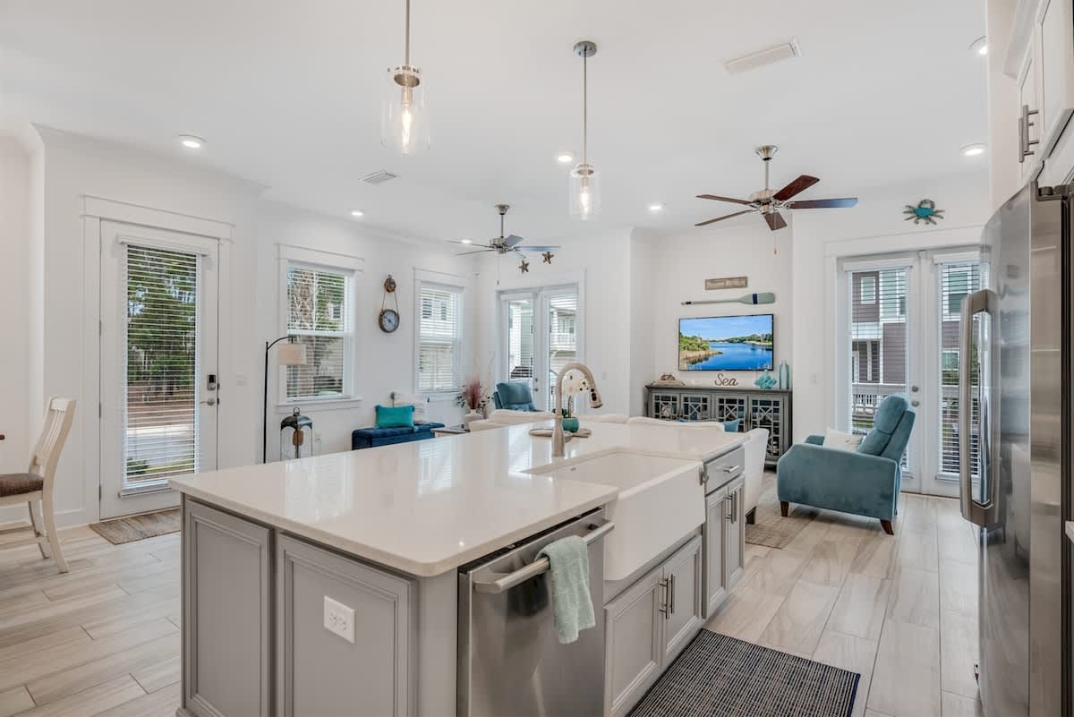 Feeling Tip Sea - Image 4