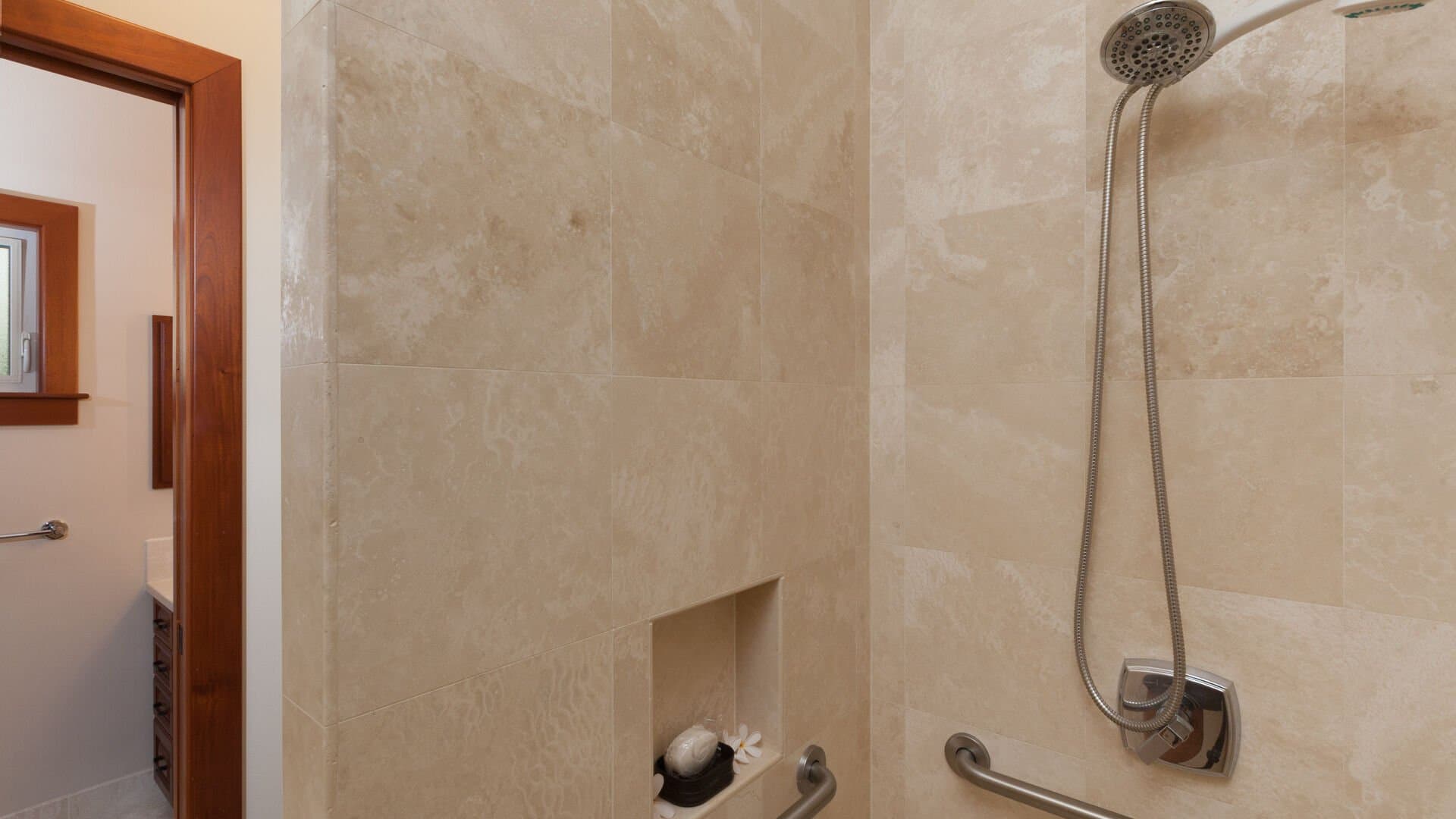 Seabreeze - Image 17