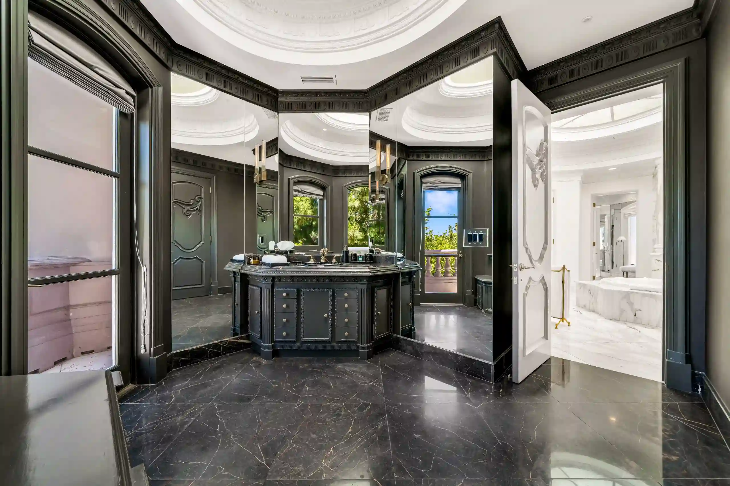 Chateau de Laurel - Image 32