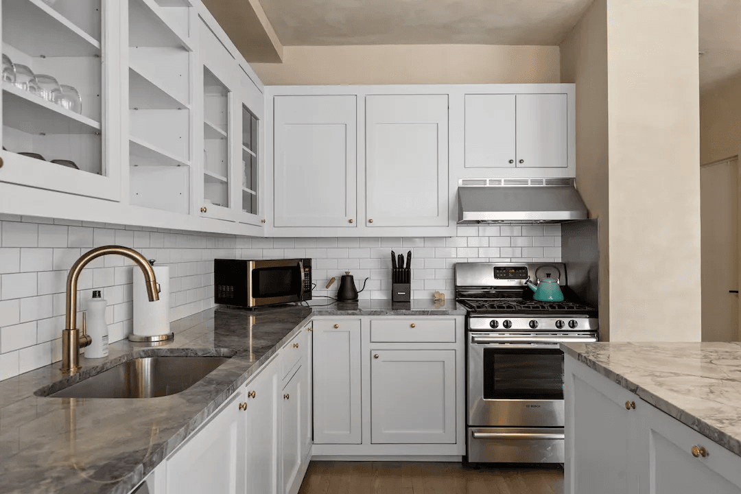 Vanderbilt Residence - Image 12