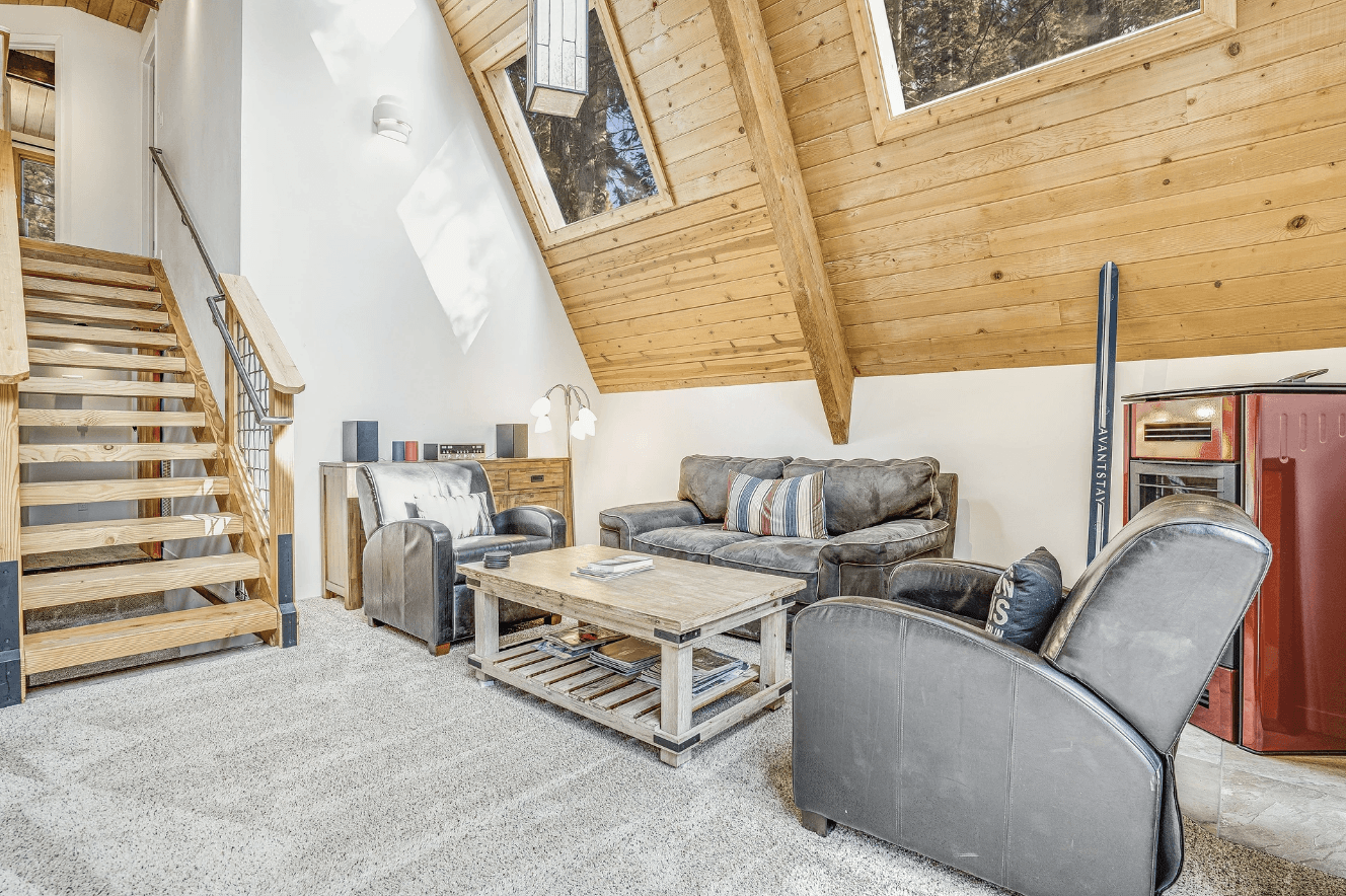 Tamarack Lodge - Image 3