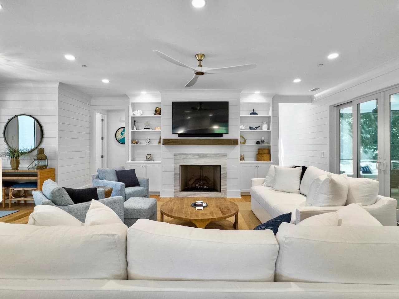 Cameron by the Sea - Image 5