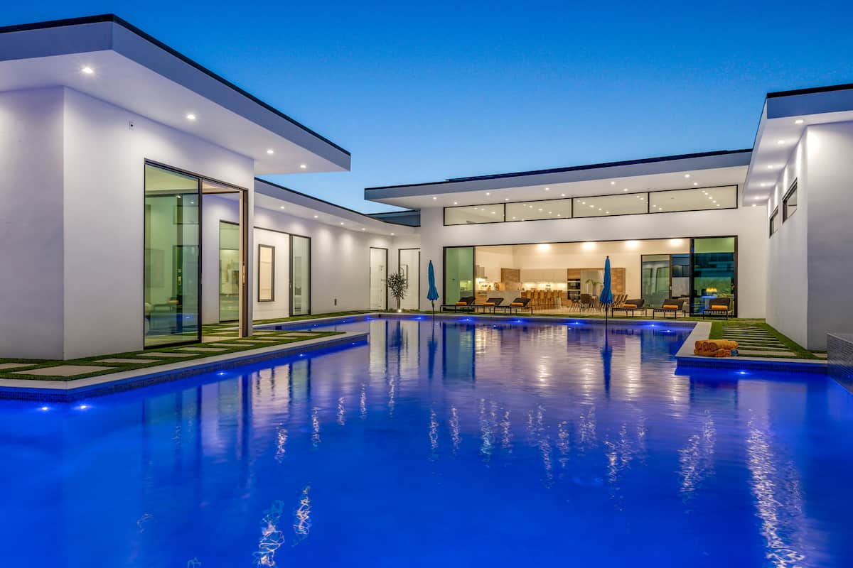 Bravo Villa #8 - Image 2