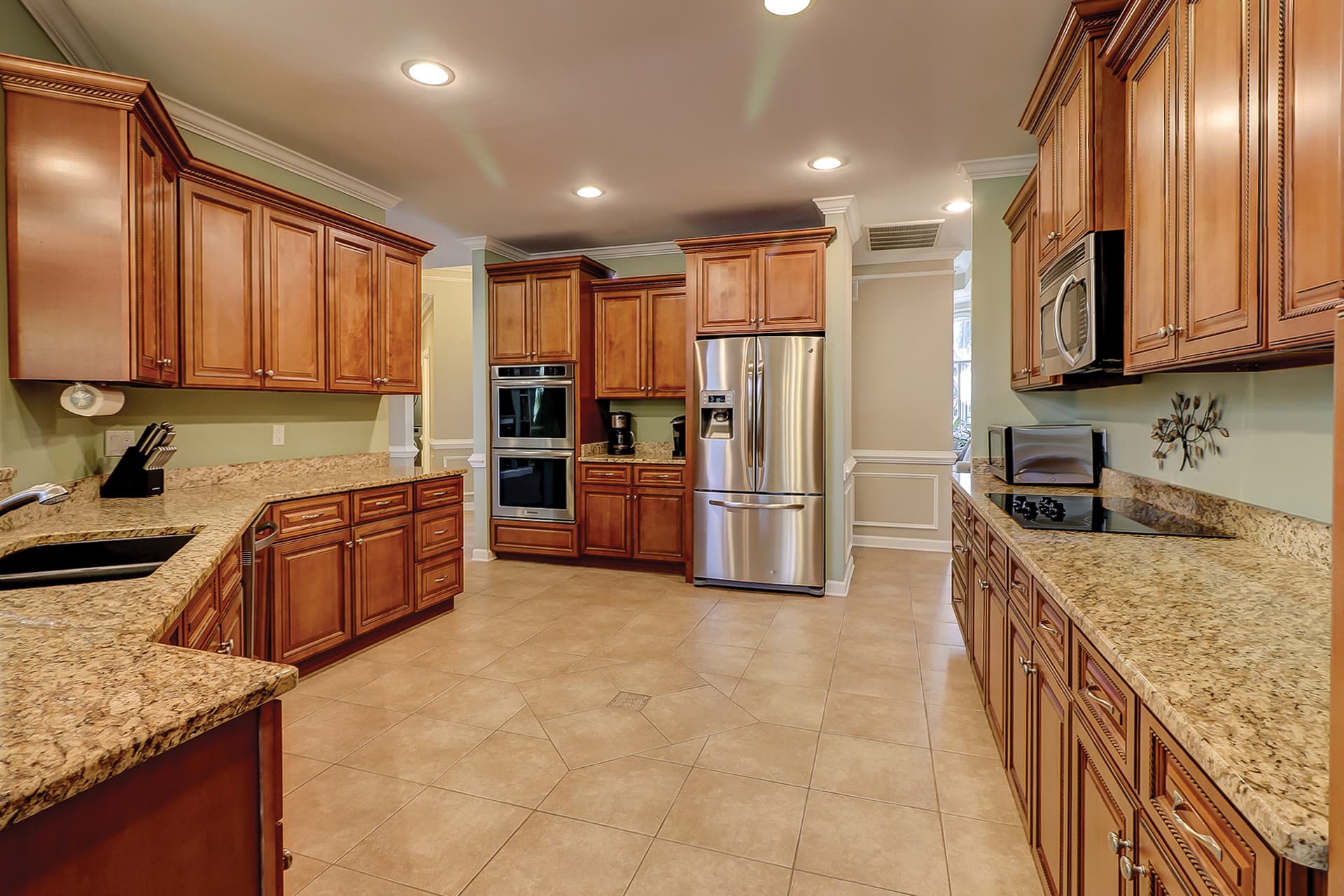 Full Sweep House - Image 5