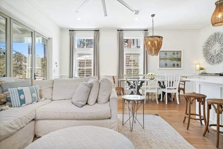 Georgia Peach at the Beach - Image 10