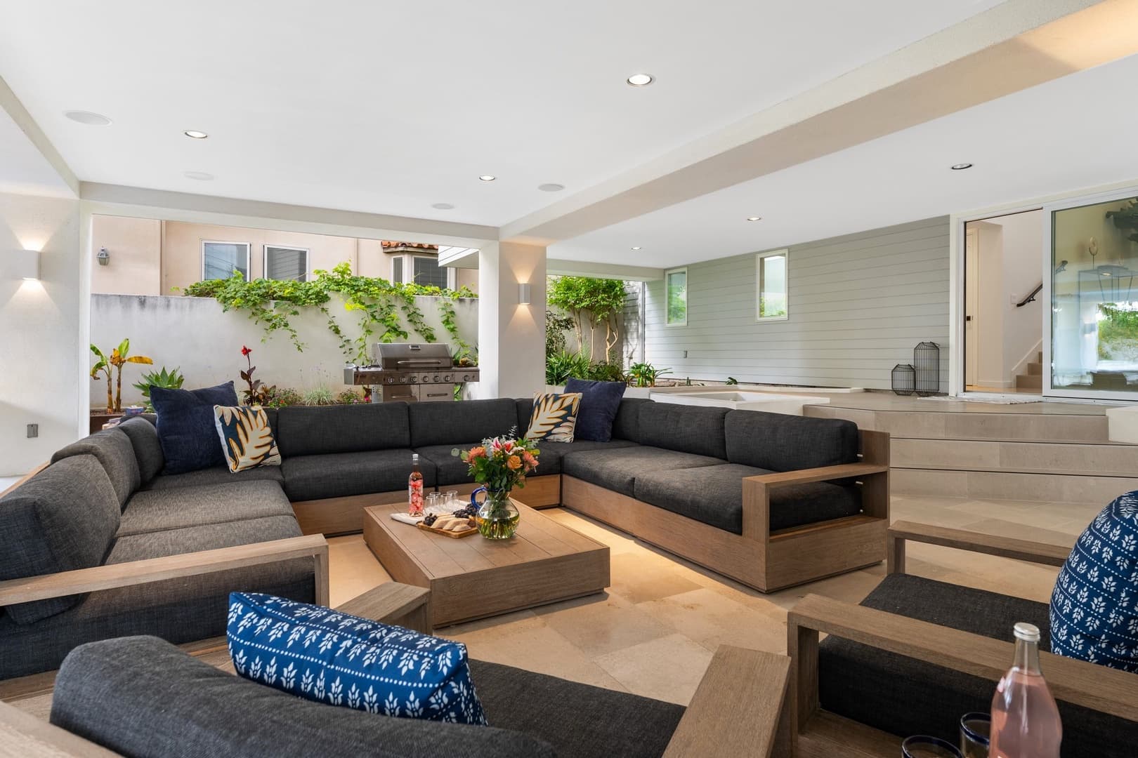 Shoreline Retreat - Image 2