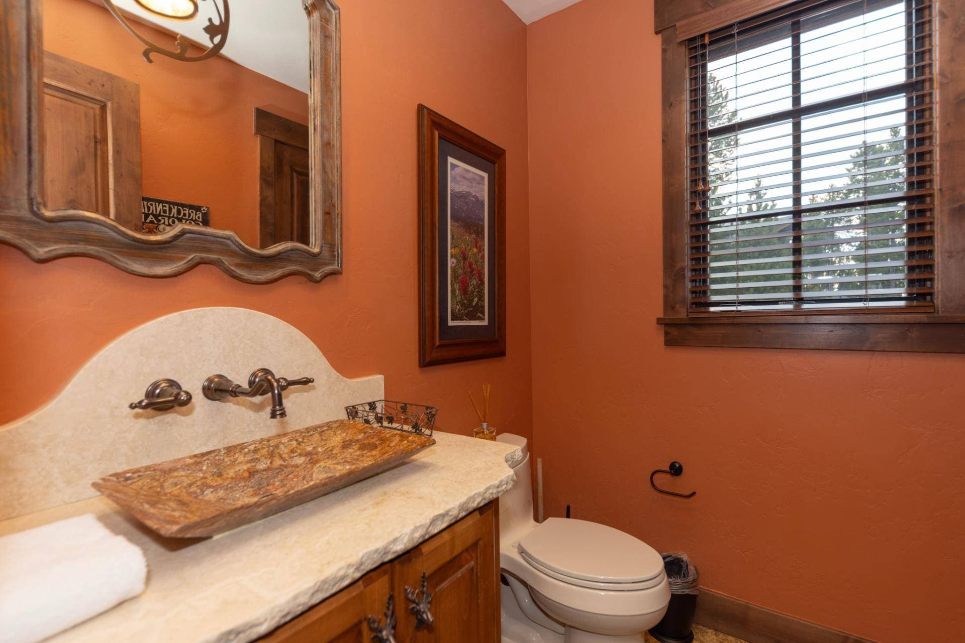 Fox Paw Lodge - Image 31