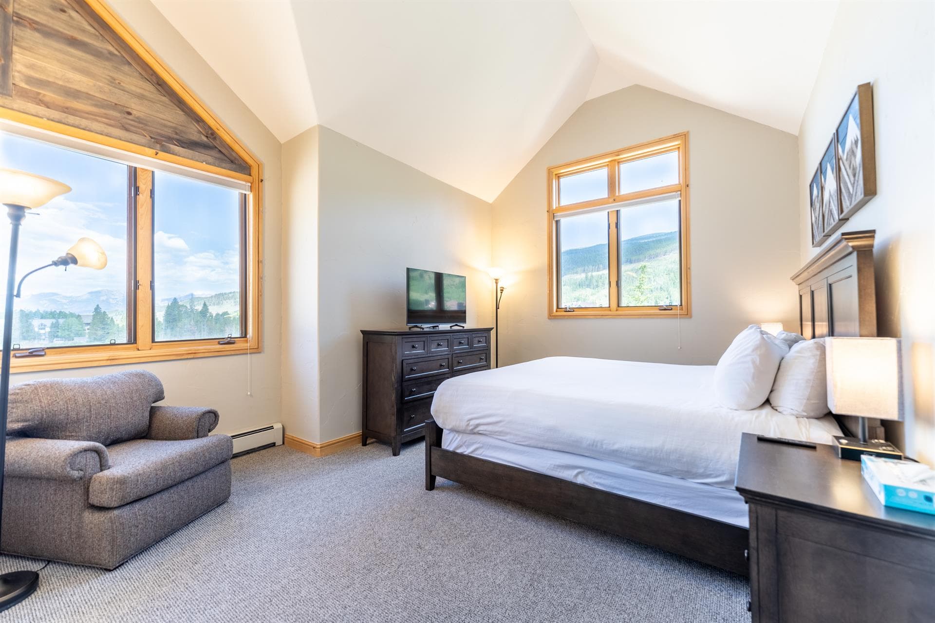 Serenity Stay - Image 23