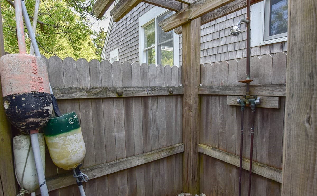 Beach House - Image 24